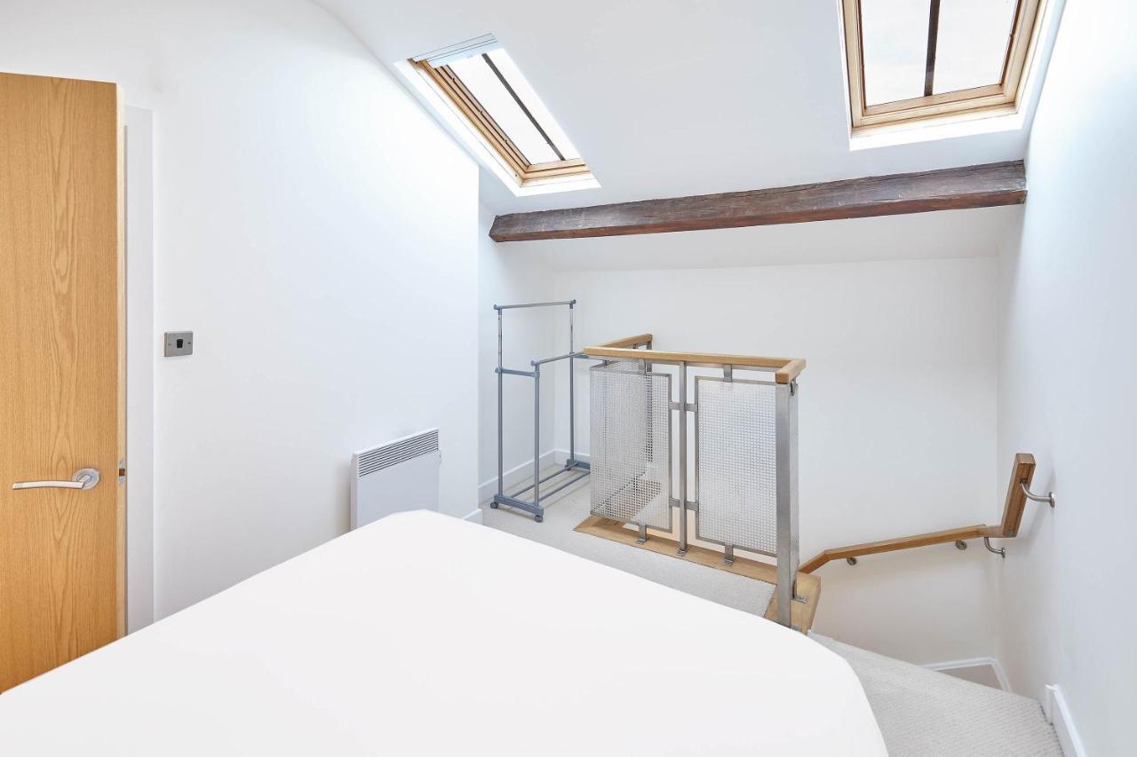 Host & Stay - Penthouse Pad Scarborough Eksteriør bilde