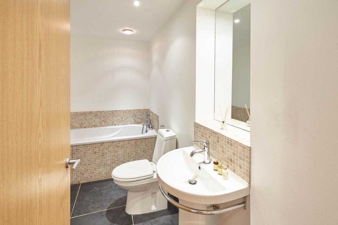 Host & Stay - Penthouse Pad Scarborough Eksteriør bilde